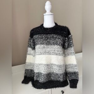 Gibson Latimer Sweater - Black and White Womens